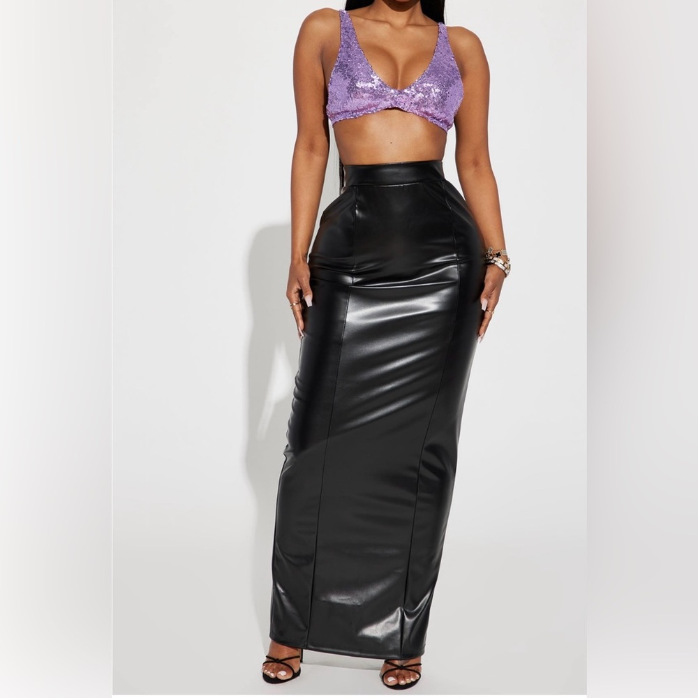 Fashion Nova Black Maxi Skirt